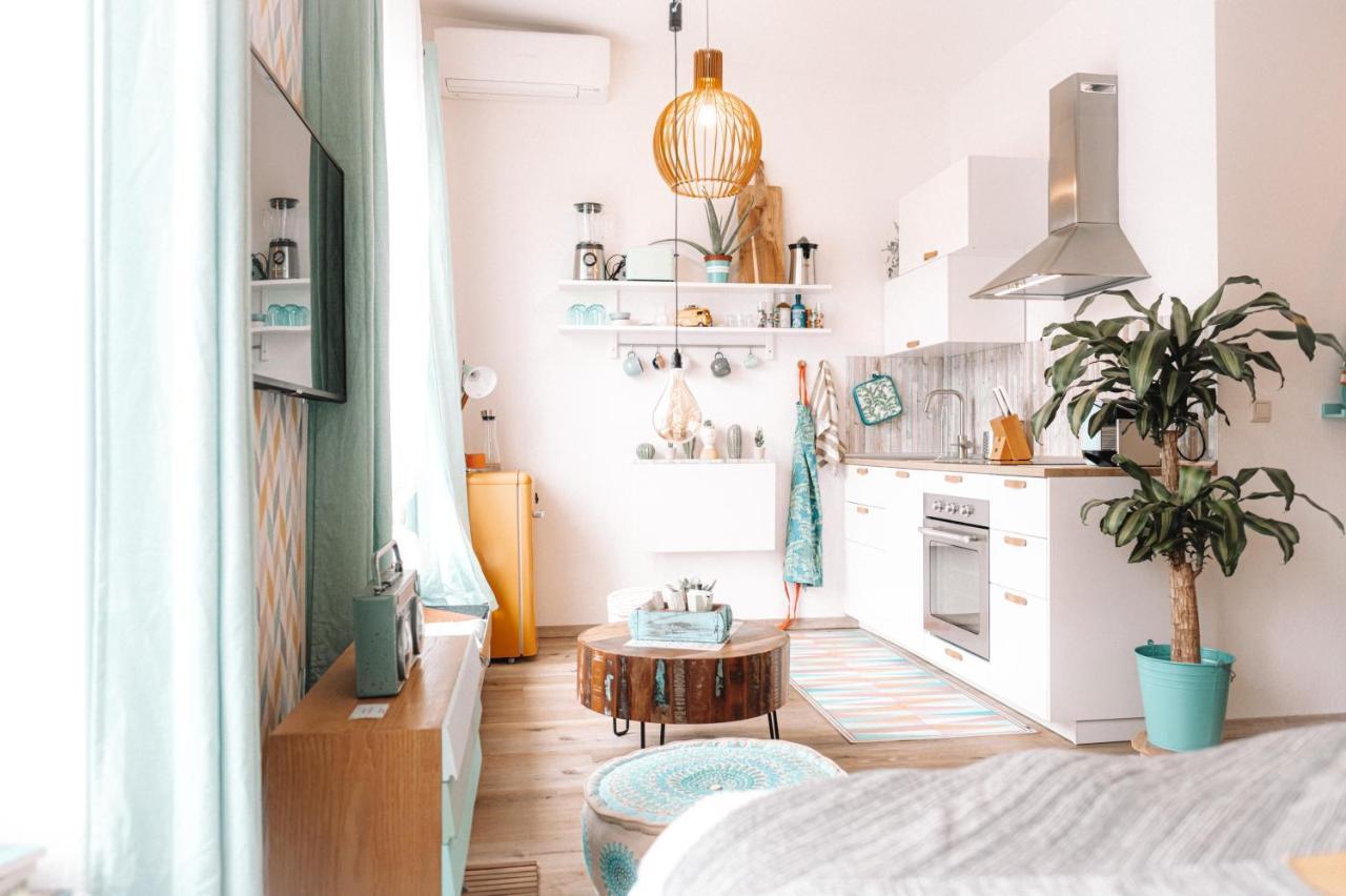 Appartamento The Kalifornia I Stilvoll Mit Urlaubsfeeling I Dachterrasse I Klima Karlsruhe Esterno foto